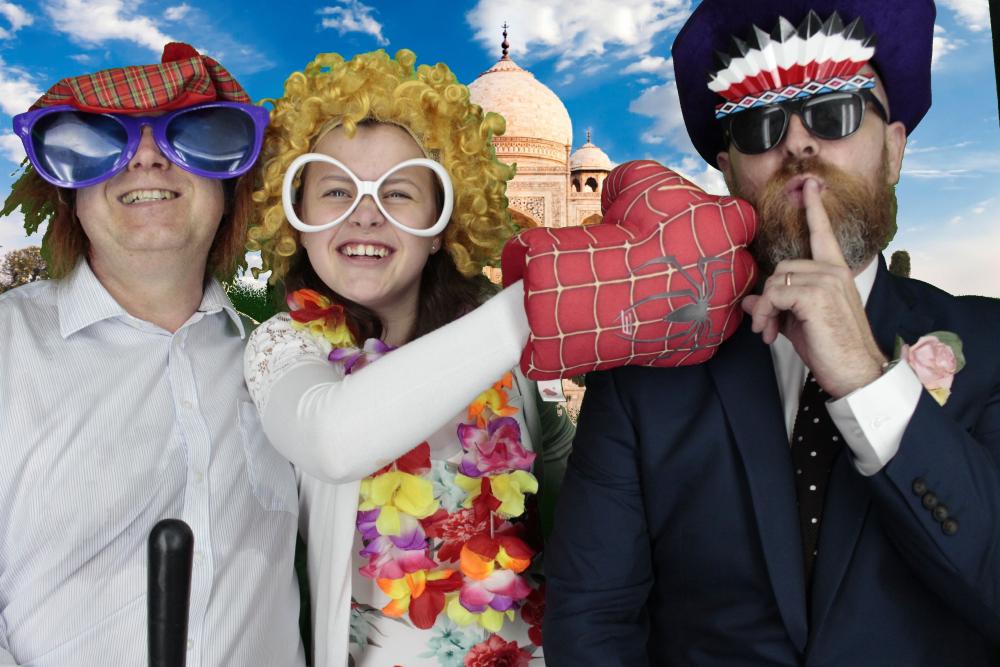 Ash and Lauren's wedding  | View more photos from the event at gallery.myphotoboothexperience.co.uk/u/MyPhotoBoothExperienceLtd/Ash-and-Laurens-wedding